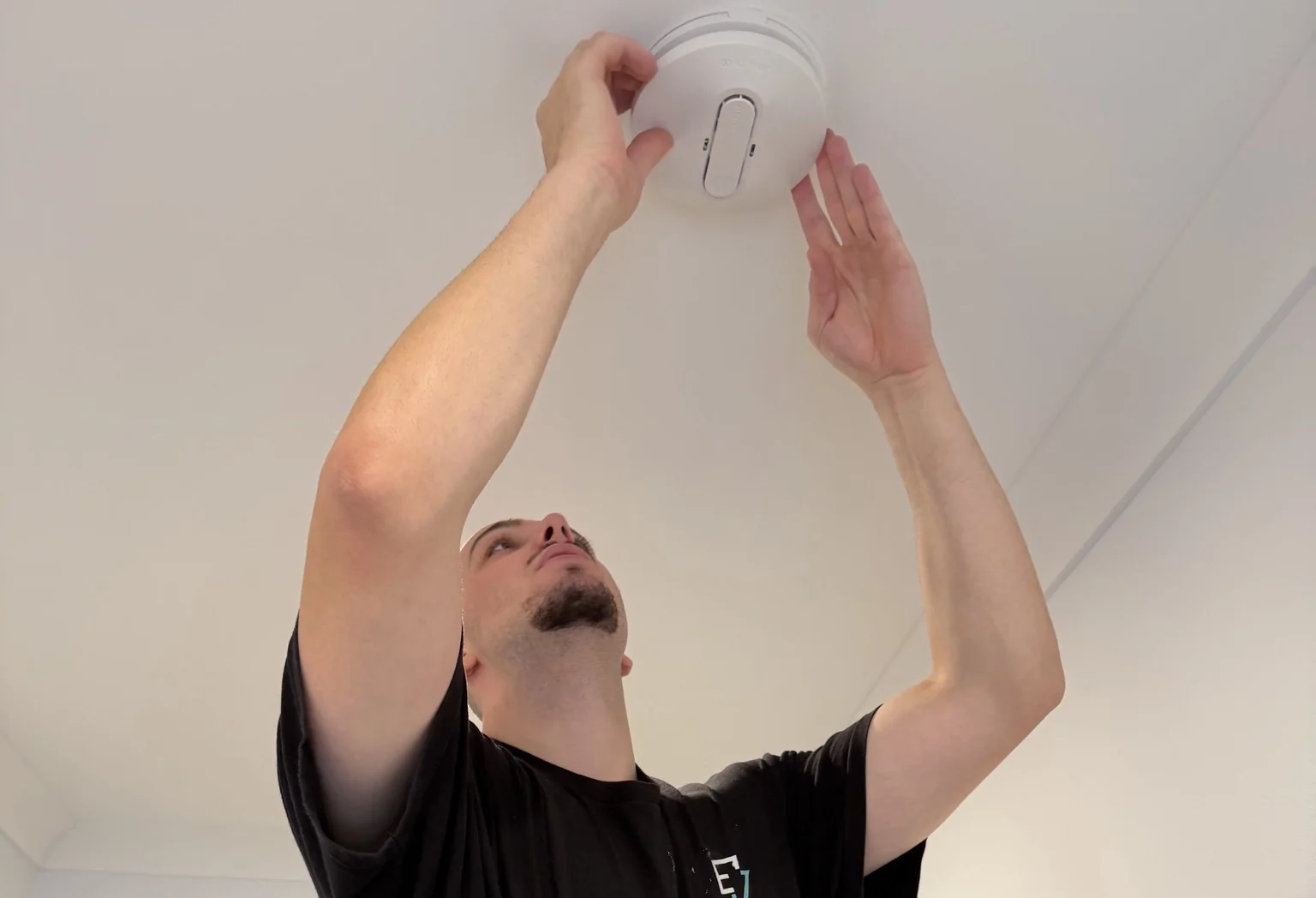 Smoke alarm installation — Thomastown VIC